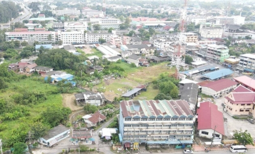 ขายกิจการโรงแรมแห่งเดียวที่ติดถนนสายหลักจำนวน 3 ไร่ ใจกลางเมืองนครนายก