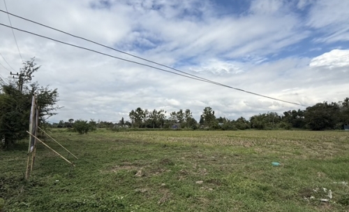 แบ่งขายที่ดิน 14 แปลง ขนาด 75-122 ตารางวา ตั้งอยู่ที่ ตำบลแม่ปูคา อำเภอสันกำแพง จังหวัดเชียงใหม่ (เจ้าของขายเอง) โทร 0806169615