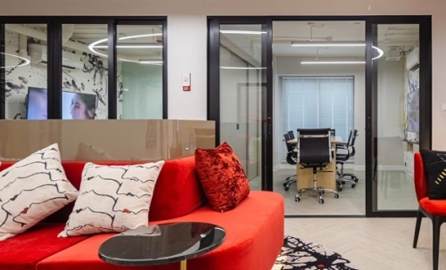 คอนโดติดห้างเซ็นทรัล Atmoz Canvas Rayong ทำเลนี้ อยู่เองก็คุ้ม ปล่อยเช่าก็ปัง ห้องเฟอร์ครบ พร้อมอยู่ โทร 065-5639565