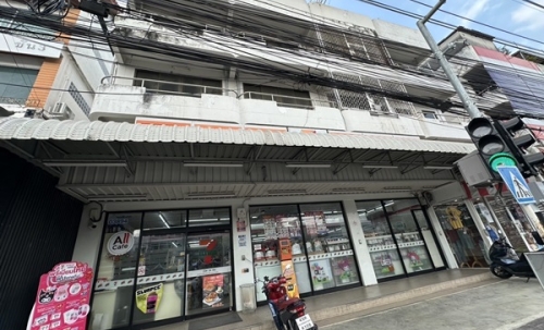 ขายตึกทำเลทองแบริ่ง ตรงข้าม รร.เซนต์โยเซฟ พร้อมผู้เช่า(7-11) ผลตอบแทน มากกว่า 5 เปอร์เซ็น