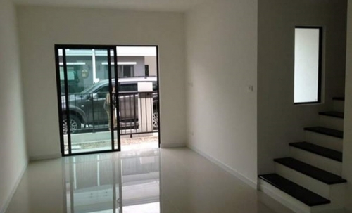 ให้เช่าบ้านหมู่บ้านพฤกษา 83 ติดเซ็นทรัลศาลายา แบบเดินถึง พร้อมเข้าอยู่ได้เลย โทร 086-9789296