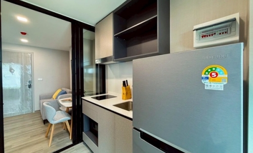 คอนโดติดห้างเซ็นทรัล Atmoz Canvas Rayong ทำเลนี้ อยู่เองก็คุ้ม ปล่อยเช่าก็ปัง ห้องเฟอร์ครบ พร้อมอยู่ โทร 065-5639565