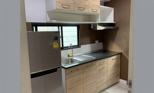 ให้เช่าบ้านแฝดสไตล์บ้านเดี่ยว 2 ชั้น พร้อมอยู่ ทำเลพระราม 9 - อ่อนนุช ตกแต่งครบ Tel 092850905ห้า