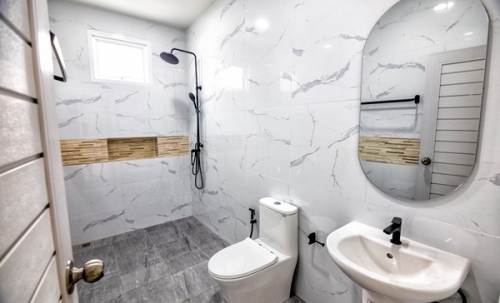 ขายบ้านเดี่ยวใหม่ ชลบุรี พนัสนิคม หนองเหียง ใกล้331 75.8ตร.ว. ฟรีโอน ทำเลดีเงียบสงบ เจ้าของขายเอง โทร 099-4464142