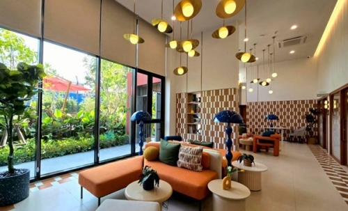 ดีคอนโด วิวิด รังสิต คอนโด ใกล้ ม.กรุงเทพ พร้อมอยู่ Fully Furnished แต่งครบ โทร 0654496399