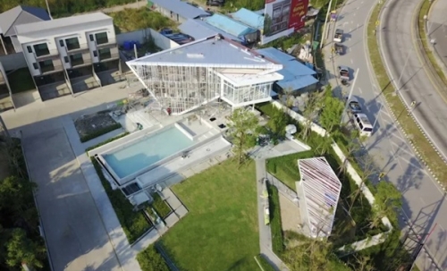 ขาย/ให้เช่า ทาวน์โฮม 3 ชั้น บ้านกลางเมือง (รามอินทรา-วัชรพล) 3 ห้องนอน ใกล้ แฟชั่นไอส์แลนด์ โทร 095-9166677