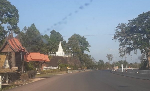 ขายที่ดินด่วนๆ ลดราคา 15 ไร่ ไคสี เมืองบึงกาฬ ใกล้สะพานมิตรภาพ ไทย-ลาว อยู่ติด ถ.ชยางกูร ติดทางเข้าวัดอาฮงศิลาวาส โทร 0632897879