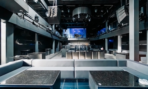 ปล่อยเช่า ผับ ไนต์คลับ (Nightclub) เซ้งอาคาร 3 ชั้น 2,100 ตรม. ทำเลใจกลางเอกมัย สามารถดำเนินธุรกิจต่อได้ทันที โทร 090-6360022