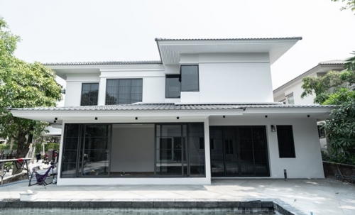 ขายบ้านเดี่ยว 211 ตร.ว. 2 ชั้น 4 ห้องนอน หมู่บ้าน ลัดดารมย์ อิลิแกรนช์ ราชพฤกษ์-รัตนาธิเบศ นนทบุรี โทร 0944836998