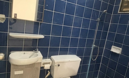 ขายทาวน์เฮ้าส์ 2 ชั้น ฟรีโอน หมู่บ้าน สิรีนเฮ้าส์ วัชรพล รีโนเวทใหม่ พร้อมอยู่ ใกล้ทางด่วนรามอินทรา โทร 086-3744534