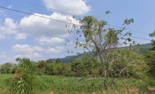 ขายด่วน ที่ดินแปลงใหญ่ 42 ไร่ วิวเขาสวย กบินทร์บุรี จ.ปราจีนบุรี ทำเลดี โทร 066-112-0133