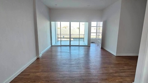 ขายทาวน์โฮม 3 ชั้น รีโนเวทใหม่ ข้างซอยวัดบางปิ้ง ถ.ศรีนครินทร์ อ.บางเมือง จ.สมุทรปราการ โทร 098-5459419