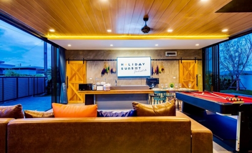ขาย/ให้เช่า บ้าน Pool Villa หัวหิน 100 ตรว. ขนาด 4 ห้องนอน 4 ห้องน้ำ วิวภูเขา ห่างทะเล 5-10 นาที โทร 06-37515164