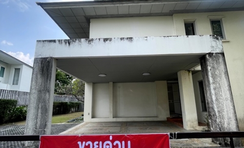 ขายบ้าน 2 ชั้น หมู่บ้าน โนเบิลทารา งามวงศ์วาน นนทบุรี เนื้อที่ 113.3 ตารางวา หน้าโครงการติดสถานีรถไฟฟ้า Tel 089-8578865