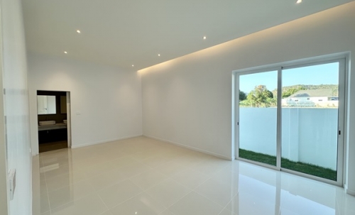 พูลวิลล่าโมเดิร์น 3 ห้องนอน 3.5 ห้องน้ำ สระเกลือส่วนตัว ในหัวหิน ใกล้ Black Mountain และรร.นานาชาติ โทร 0823664757