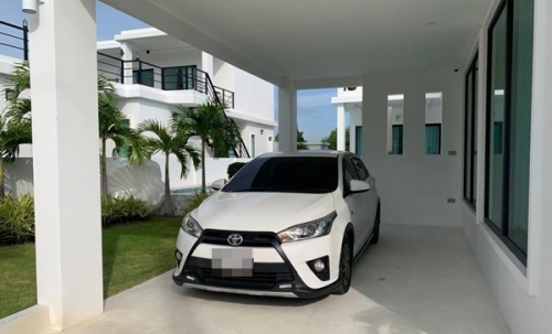 ขายด่วน พูลวิลล่า หัวหิน ประจวบฯ ใกล้ทะเล เดินทางสะดวก 2 ชั้น 3 ห้องนอน ตกแต่งเสร็จเรียบร้อย พร้อมเข้าอยู่ได้ทันที Tel. 0632897879