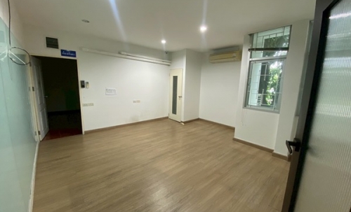 ให้เช่า,เซ้ง,ขาย บ้าน ทำสำนักงาน -ลาดพร้าว ซอย8 ทำเลทอง ใจกลางเมือง ใกล้ MRT โทร 0906360022