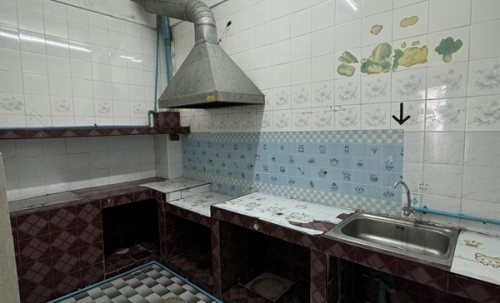 ให้เช่าทาวเฮ้าส์ 3 ชั้น พร้อมอยู่ หมู่บ้าน สินทวีแกรนด์วิลเลจน์ ใกล้ห้างเซ็นทรัล,บิ๊กซี พระราม2 โทร 081-8218151