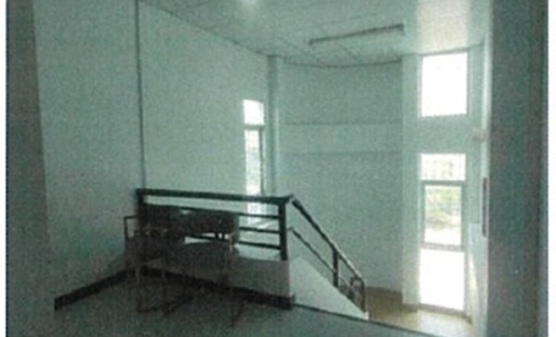 ให้เช่า/เซ้ง/ขาย บ้านทำสำนักงาน -ลาดพร้าว ซ.8 ทำเลทองใจกลางเมือง ใกล้ MRT โทร 090-6360022