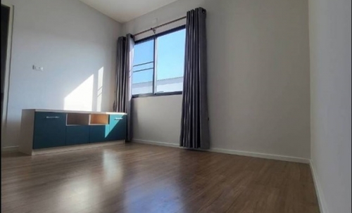 ขาย/ให้เช่า ทาวน์โฮม 3 ชั้น บ้านกลางเมือง (รามอินทรา-วัชรพล) 3 ห้องนอน ใกล้ แฟชั่นไอส์แลนด์ โทร 095-9166677